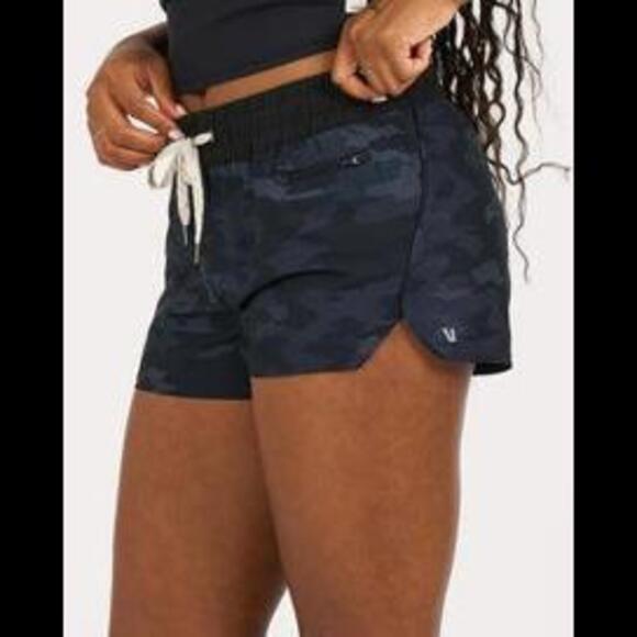 Vuori Women's The Rise The Shine Drawstring Clementine Short Camo Blue Gray SZ S - Picture 2 of 8